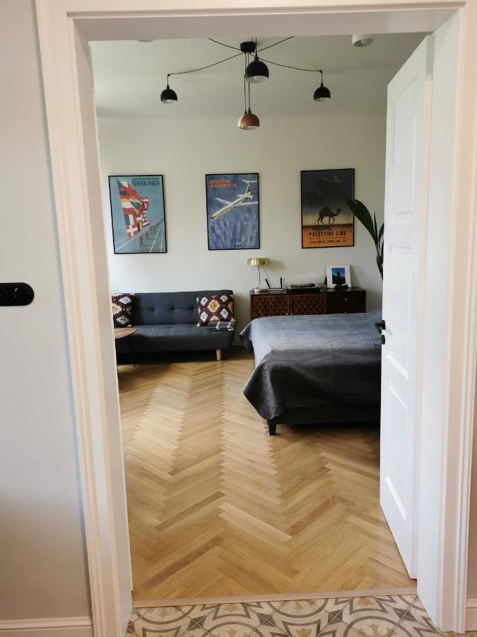 Apartament Podoficerski Z Sauna-Fvat, Parking Puławy المظهر الخارجي الصورة